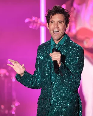 Mika Chicago